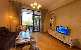 Maiden Apartment By Bakuapart